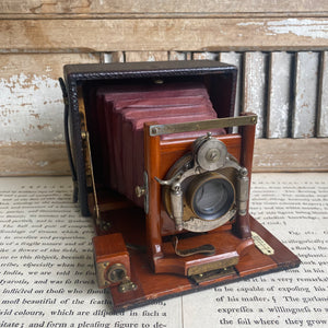 Antique Bausch & Lomb Camera with Unicum Lens c1891