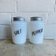 Load image into Gallery viewer, Vintage Milk Glass Salt + Pepper Set
