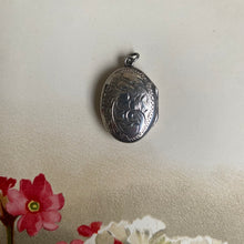 Load image into Gallery viewer, Antique Sterling Silver Oval Locket
