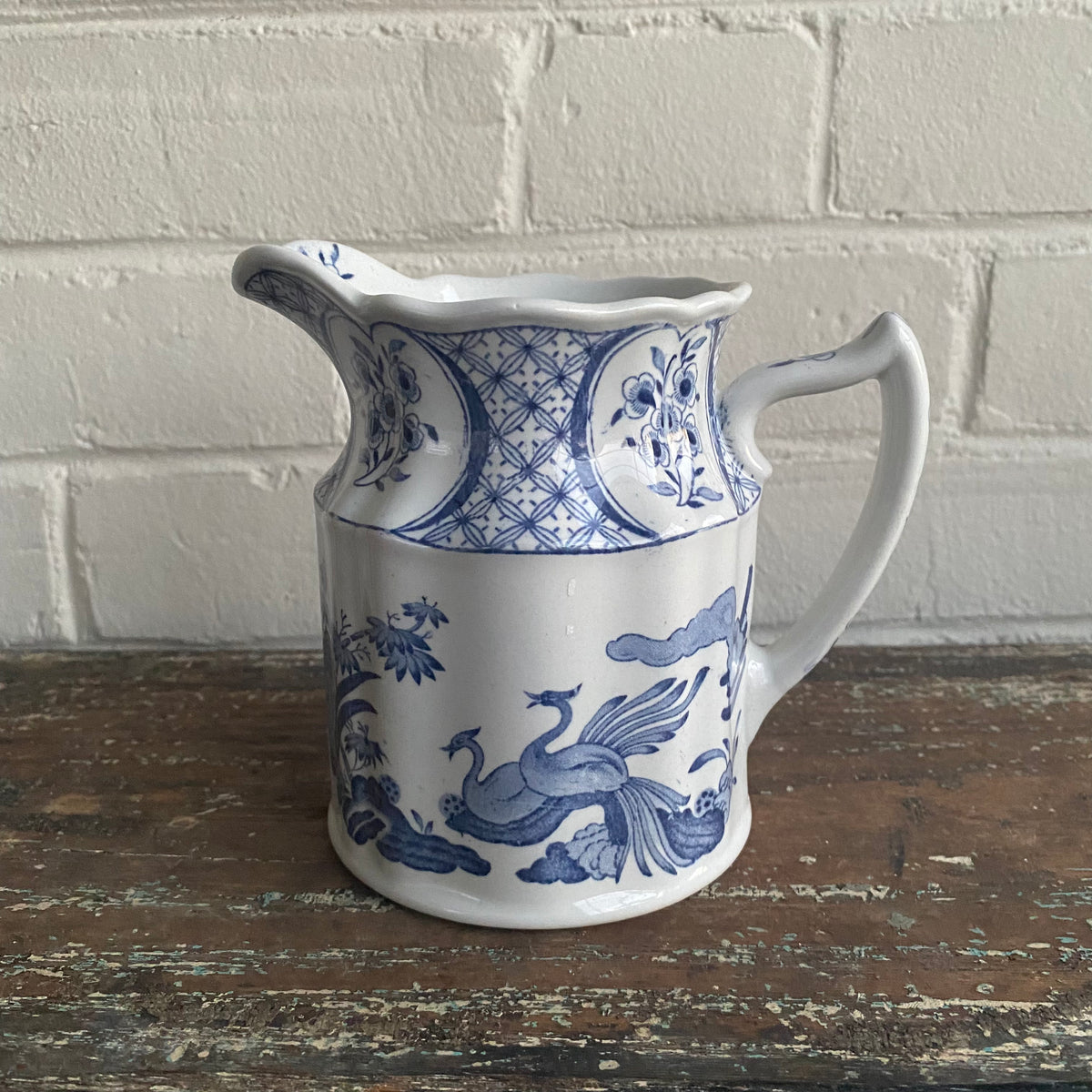 Old English Blue White Pitcher Blackbird Vintage Finds   Image D54e7aef 7857 4c49 851e Efa61e1e993e 1200x1200.heic